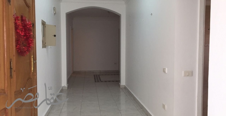 unfurnished apartment for rent 256 m2 in giza 6th of october