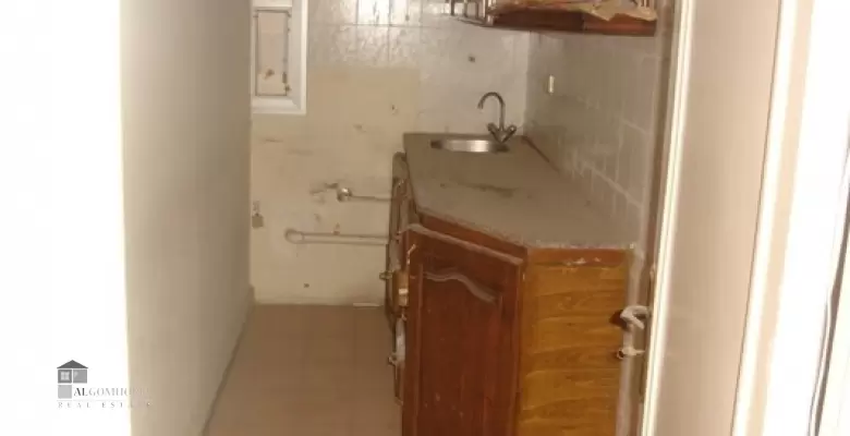 Unfurnished Apartment for rent 350.00 M2 in Giza, Mohandeseen