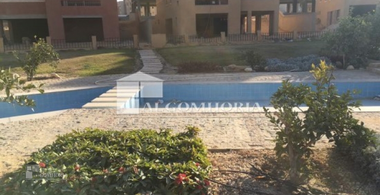Villa 610.00 for sale M2 in Cairo, Tagamoa El Khames