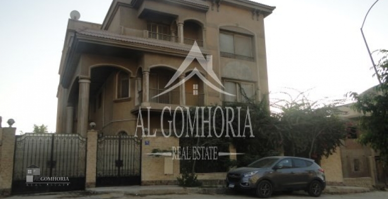 Unfurnished Twin House for rent 704.00 M2 in Giza, 6th of october