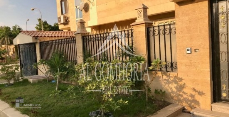 Unfurnished Villa for rent 490.00 M2 in Giza, 6th of october