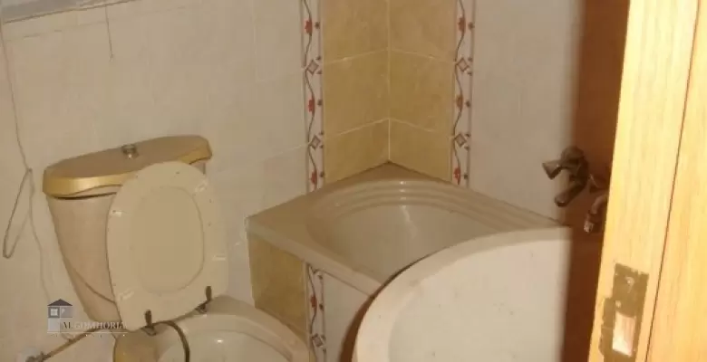 Unfurnished Apartment for rent 180.00 M2 in Giza, Mohandeseen