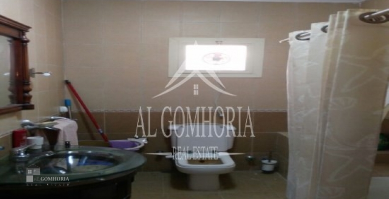 Unfurnished Villa for rent 1100.00 M2 in Misr, Alex Road