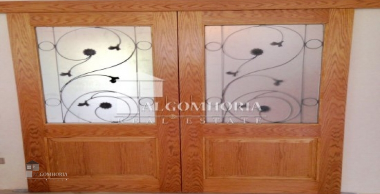 فيلا للايجار- كمبوند العزيزية