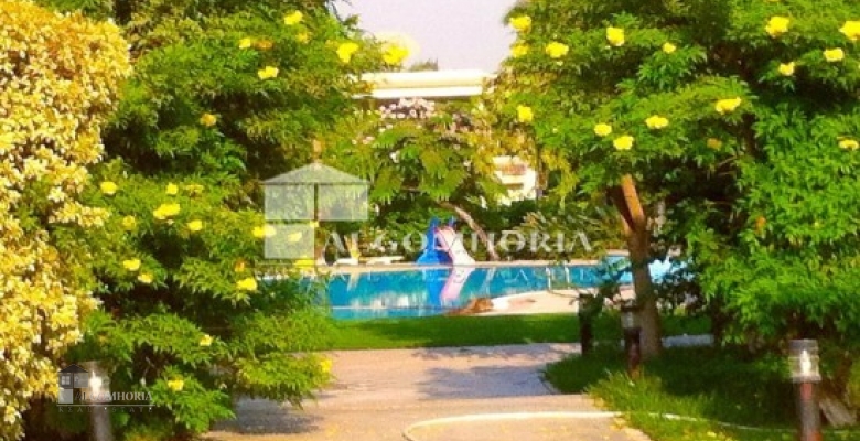 فيلا للايجار- كمبوند العزيزية