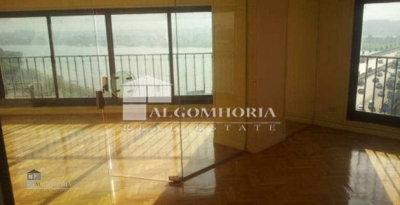 Unfurnished Apartment for rent 305.00 M2 in Cairo, Maadi