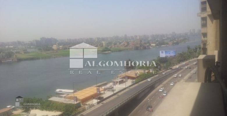 Unfurnished Apartment for rent 305.00 M2 in Cairo, Maadi