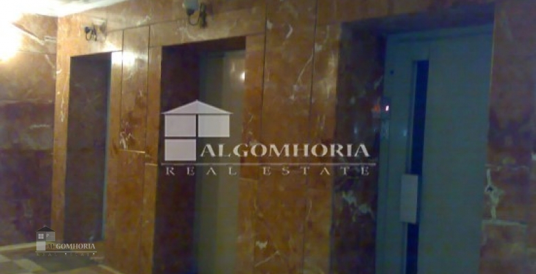 Unfurnished Apartment for rent 305.00 M2 in Cairo, Maadi