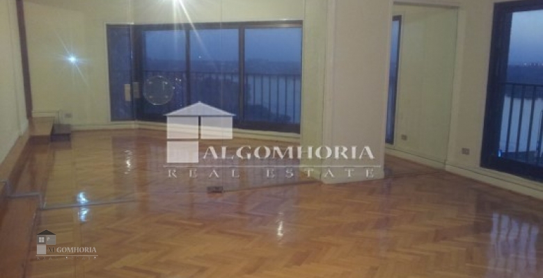 Unfurnished Apartment for rent 305.00 M2 in Cairo, Maadi