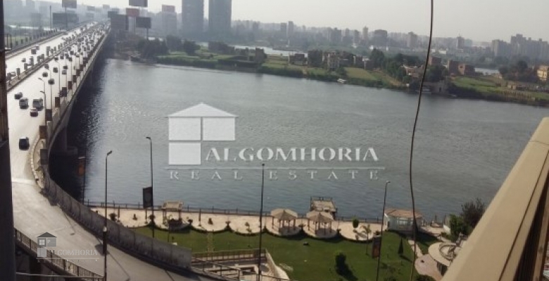Unfurnished Apartment for rent 305.00 M2 in Cairo, Maadi