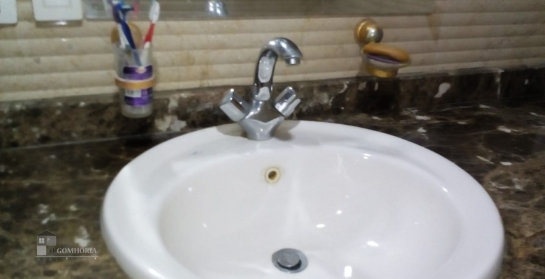 شقه للايجار بموقع متميز بالدقى / An apartment in a prime location in Dokki