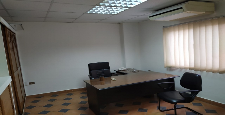 مكتب للايجار بالزمالك