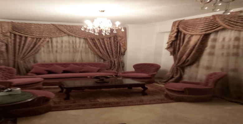 دوبلكس للايجار في الحي المتميز