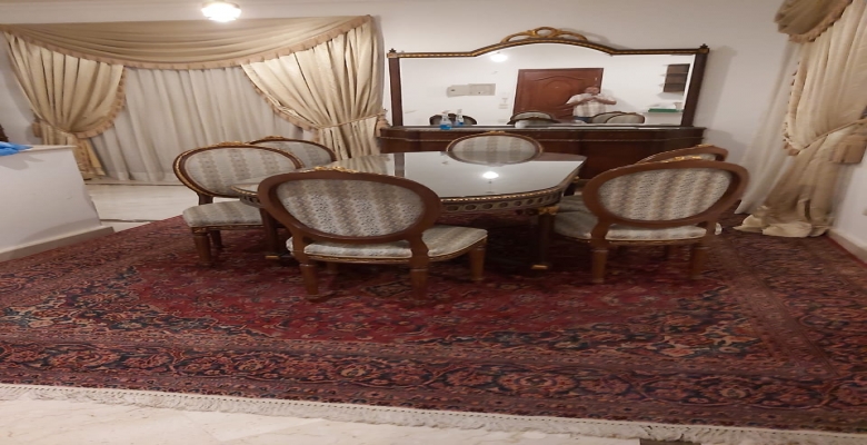 دوبلكس للايجار في الحي المتميز