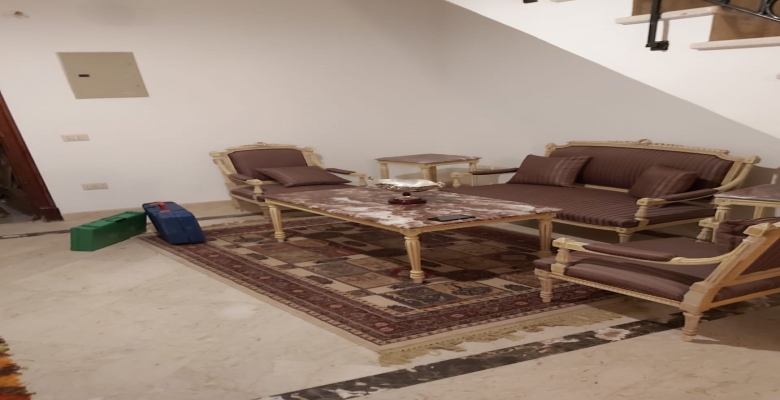 دوبلكس للايجار في الحي المتميز