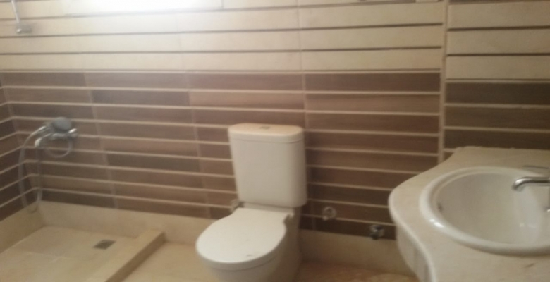 دوبلكس للايجار في الحي المتميز