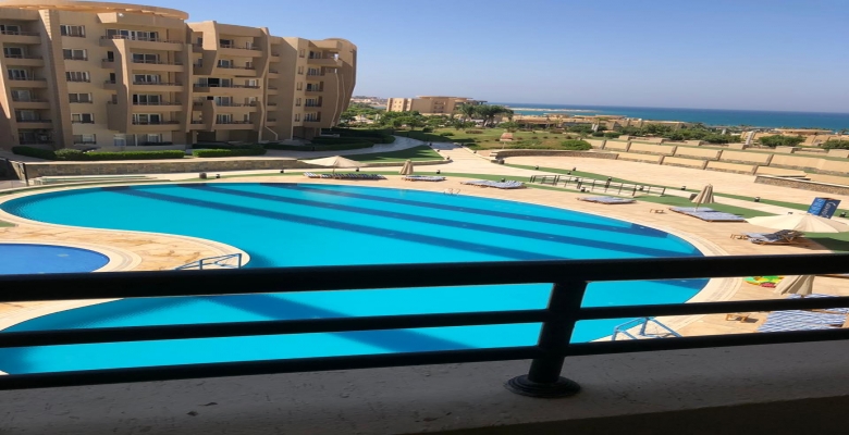 شالية بقريه اوشن بلو على البيسين للايجار اليوميى