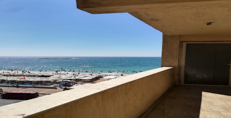 شقة للايجار مفروش -الدور 4 -رؤية للبحر مباشرة بانوراما