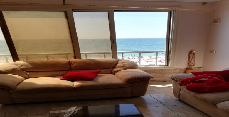 شقة للايجار مفروش -الدور 4 -رؤية للبحر مباشرة بانوراما