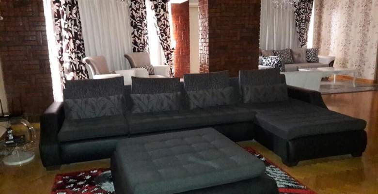 شقة للبيع225م  سرايا المعادي ارقي أماكن المعادي تشطيب اكسترا سوبر لوكس