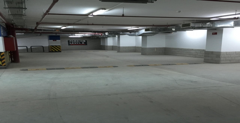 مكتب ادارى  يصلح لكبرى الشركات بموقع متميز بالمهندسين تشطيب الترا سوبر لوكس  