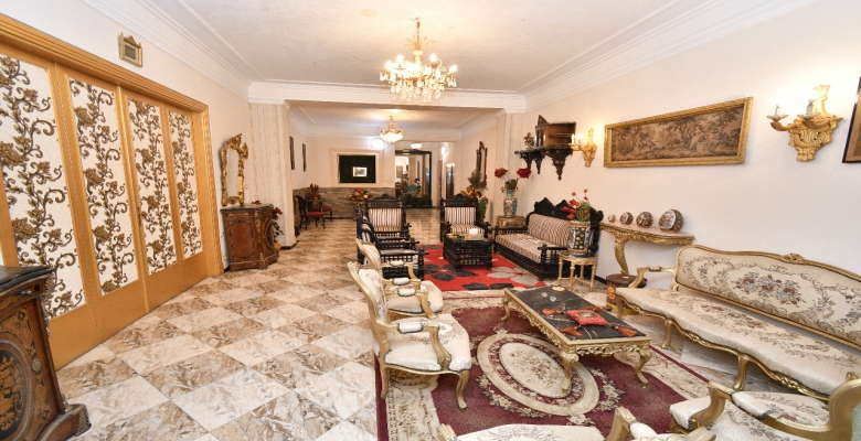 شقة اكسترا سوبر لوكس ترى النيل بزاويه جانبيه قانون قديم بجاردن سيتى