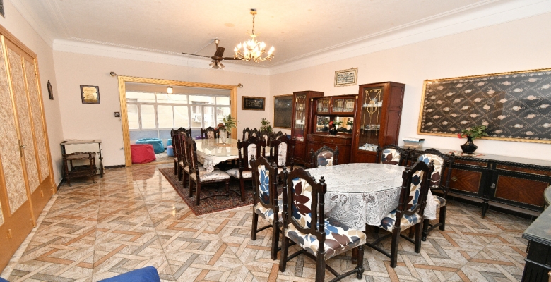 شقة اكسترا سوبر لوكس ترى النيل بزاويه جانبيه قانون قديم بجاردن سيتى