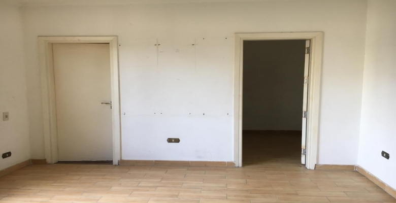 شقة للايجار بشارع مراد