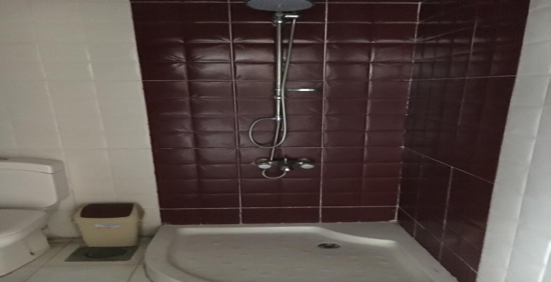 شقة للايجار بشارع مراد