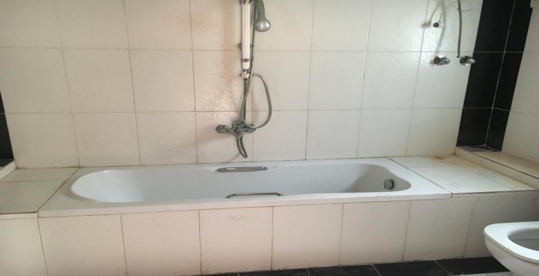 شقة للايجار بشارع مراد