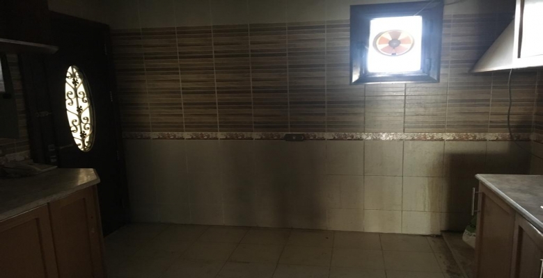 شقة للايجار بشارع مراد