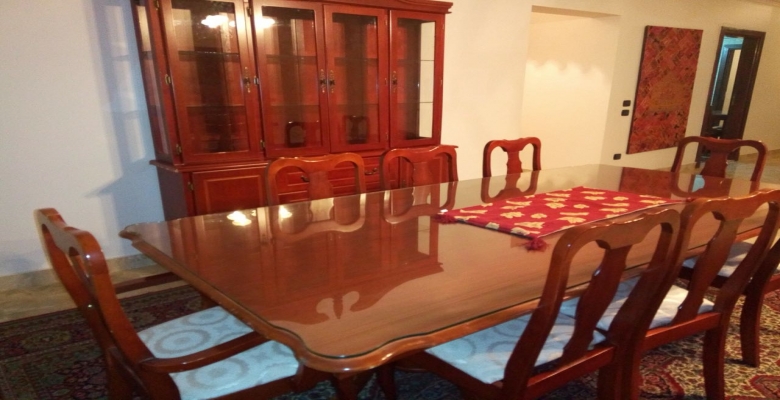 شقه دور ارض لوكس بحديقه غرب سوميد ٦ أكتوبر