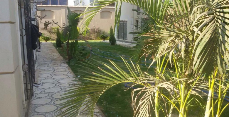 شقه دور ارض لوكس بحديقه غرب سوميد ٦ أكتوبر