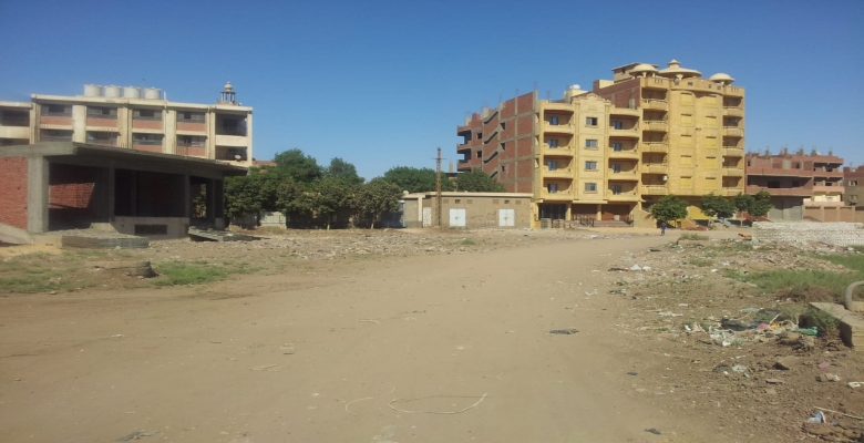 مول تجاري للايجار بالعياط