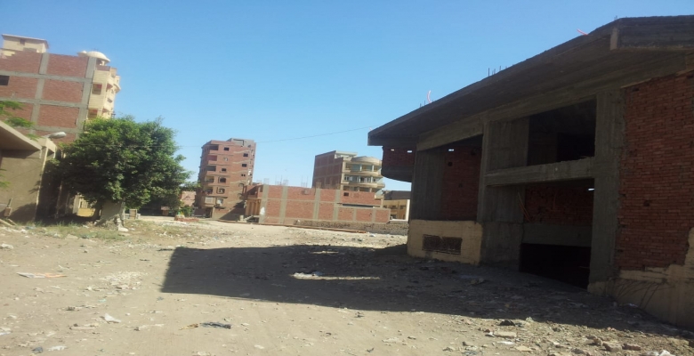 مول تجاري للايجار بالعياط