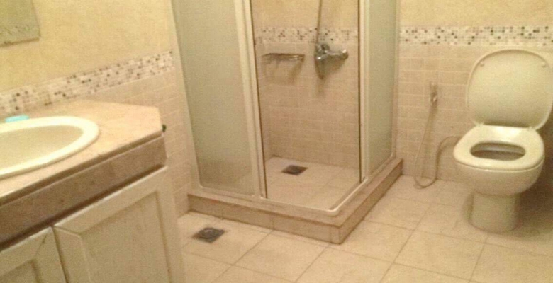 فيلا للايجار في قرية لافيستا بالعين السخنه 4 غرف