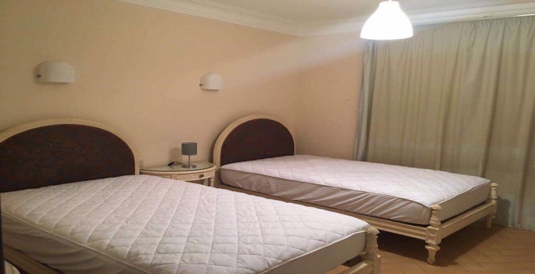 فيلا للايجار في قرية لافيستا بالعين السخنه 4 غرف