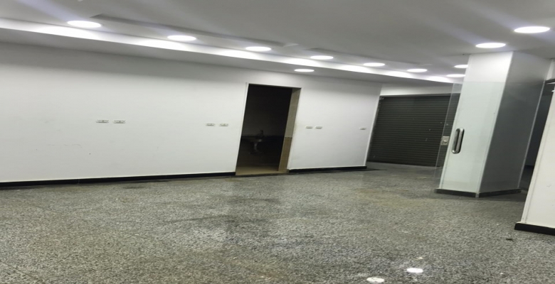 صيدليه مجهزه للايجار