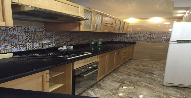 فيلا للايجار- كمبوند العزيزية