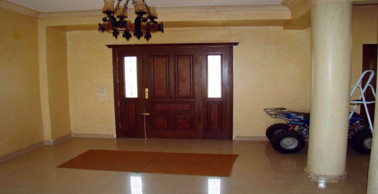 فيلا للبيع الطريق الصحراوى - وادى النخيل