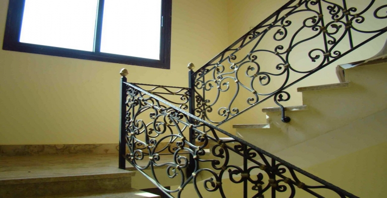 فيلا للبيع الطريق الصحراوى - وادى النخيل