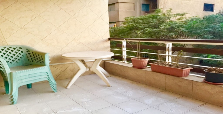 شقة مفروشة بالكامل للايجار في الزمالك  شارع احمد حشمت