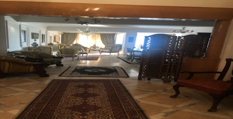 شقة للايجار مفروشة فرش حديث اطلالة علي النيل من كل الجوانب  تشطيب الترا سوبر لوكس في برج  ام كلثوم  .ابو الفدا الزمالك