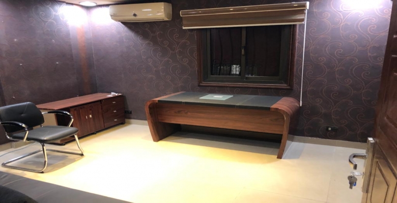 مكتب إداري بالفرش للايجار - الزمالك