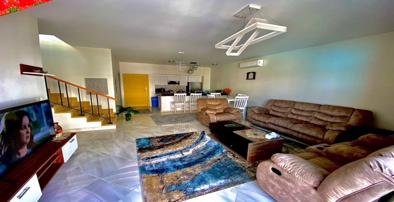 •شاليه بنتهاوس في مراسي بلانكا 3 غرف علي حمام السباحة مباشرة