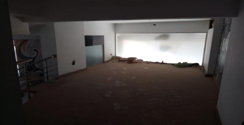 محل للايجار بالمهندسين