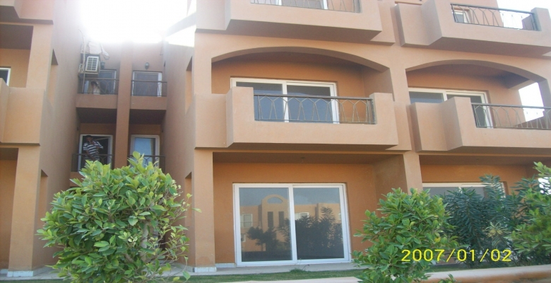 شاليه للبيع العين السخنة - قرية امباير ريزورت