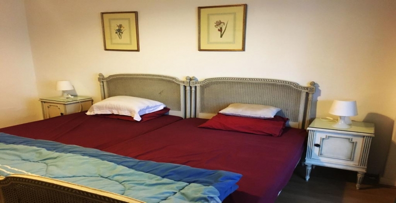 شقة مفروشة للايجار اطلالة علي النيل وعلي نادي الجزيرة