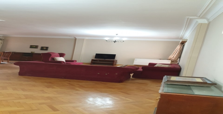 شقة مفروشة للإيجار - الزمالك