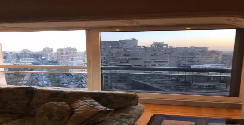 شقه للبيع في الدقى امام نادي الصيد ومحي الدين ابو العز